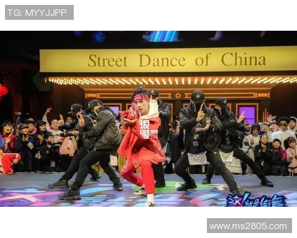 南京街舞队实力引发热议观众对其表现褒贬不一的背后故事 南京街舞队实力引发热议观众对其表现褒贬不一的背后故事
