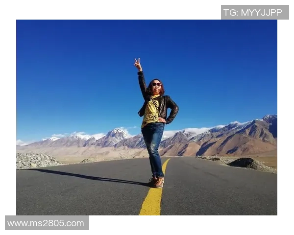 深度探讨杨丽在DOTA2世界中的成长与挑战之路