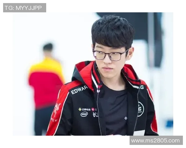 赛后分析EDG与RNG对决中的战术博弈与实力较量