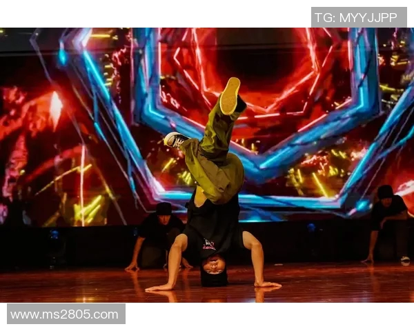 街舞战术解析武汉街舞队如何运用包夹体系提升团队协作与竞技水平