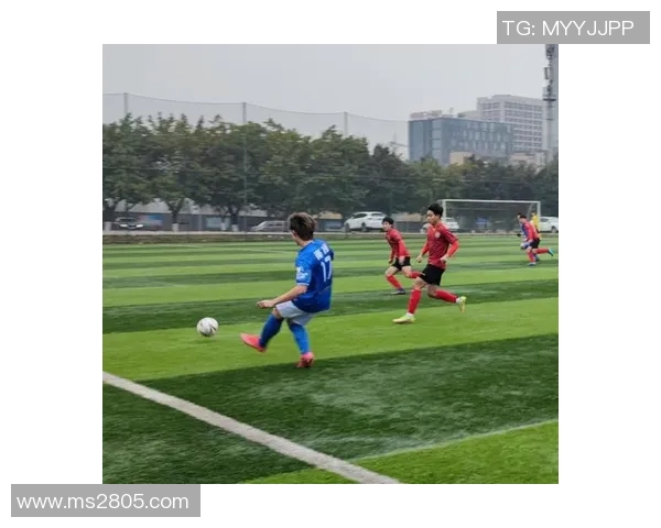 重庆足球队逆袭之路揭秘：大满贯特别报道带你领略不一样的足球传奇