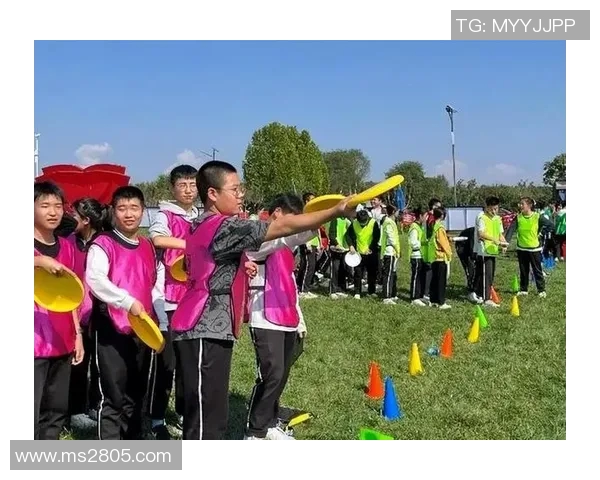 黄丽独家揭秘飞盘技巧与心得分享助你轻松掌握飞盘运动的乐趣与魅力